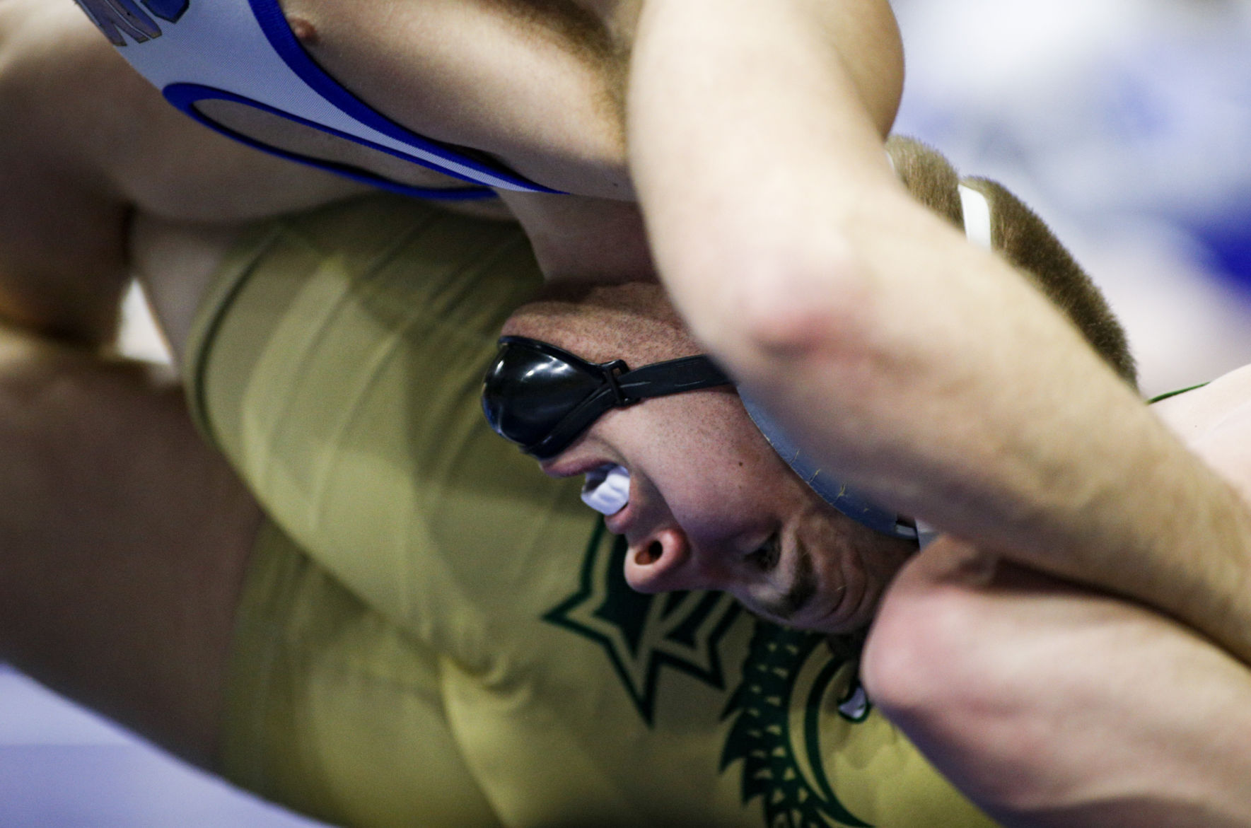 021817-WRESTLING-FINALS-046.jpg
